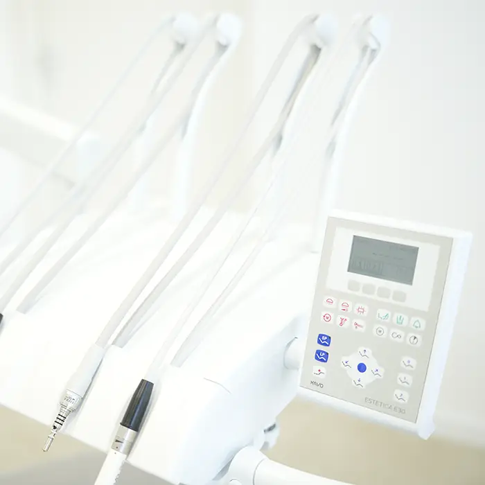 Moderne tandheelkundige instrumenten in de praktijk in Zoetermeer